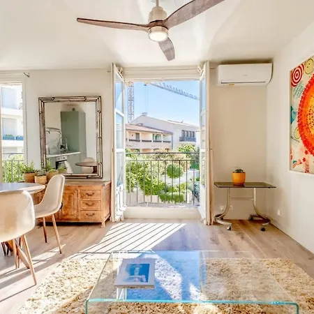 Roussel L Bright & Ac L Shellter Lejlighed